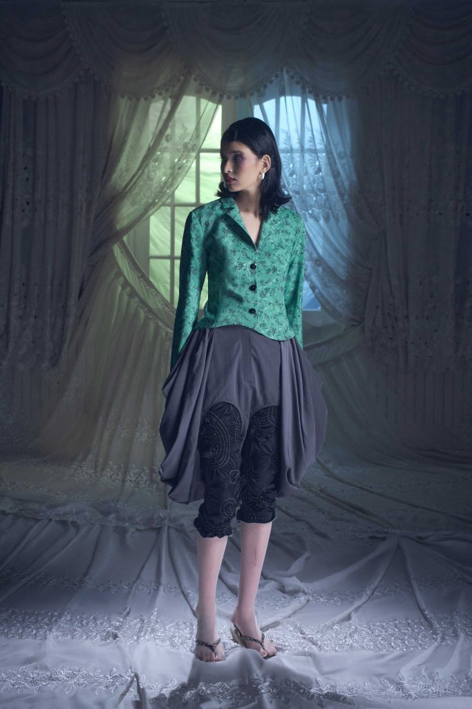 The J.KIM Spring Summer 2024 Collection's Ode to Uzbek Elegance The J.KIM Spring Summer 2024 Collection's Ode to Uzbek Elegance Vanity Teen 虚荣青年