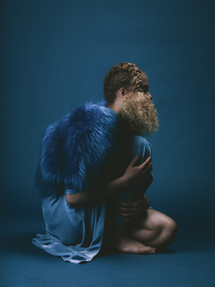 We All Come From the Ocean: Portraits of Aquatic Soul We All Come From the Ocean: Portraits of Aquatic Soul Vanity Teen 虚荣青年 Lifestyle & new faces magazine