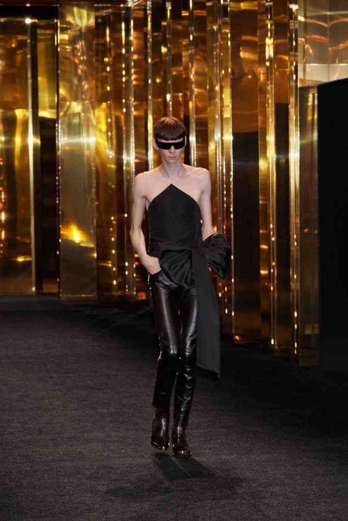 CELINE HOMME RELEASES SUMMER ’24 The Show That Never Was CELINE HOMME RELEASES SUMMER ’24 The Show That Never Was Vanity Teen 虚荣青年 Lifestyle & new faces magazine