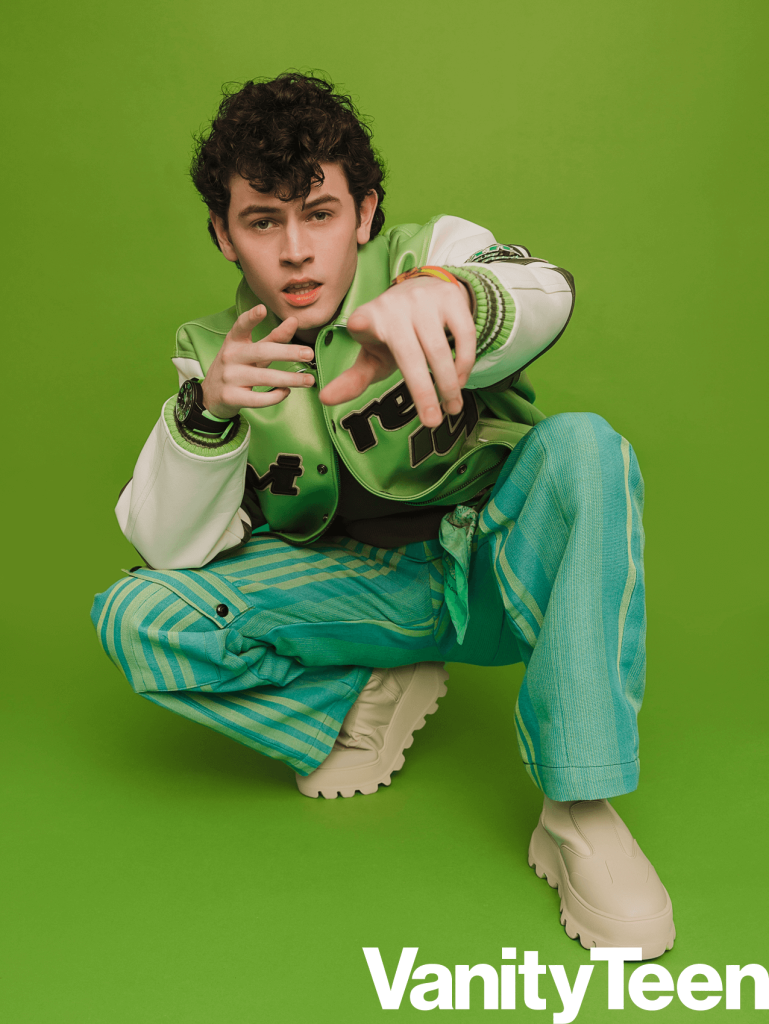 Marty McFly lands in the Future: Meet Casey Likes Marty McFly lands in the Future: Meet Casey Likes Vanity Teen 虚荣青年 Lifestyle & new faces magazine