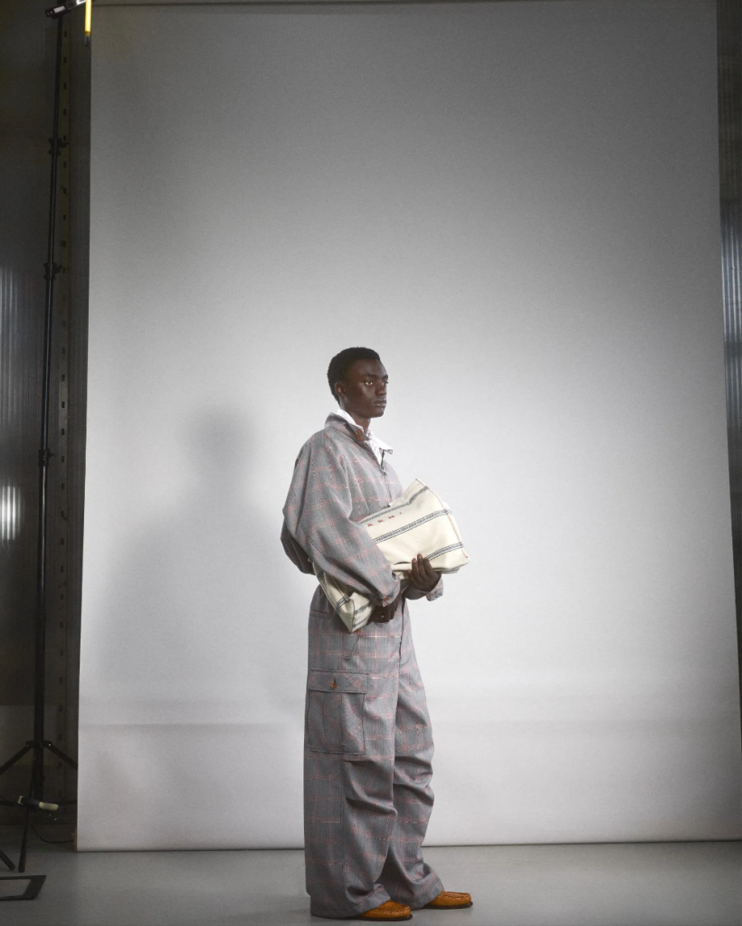 Marni Unveils Playful Spring/Summer 2024 Campaign Marni Unveils Playful Spring/Summer 2024 Campaign Vanity Teen 虚荣青年 Lifestyle & new faces magazine