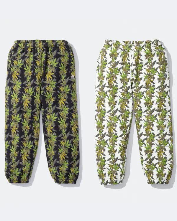 Supreme x THE NORTH FACE Launch Their Fall 2023 Collaboration Series Vanity Teen 虚荣青年 Lifestyle & new faces magazine Supreme x THE NORTH FACE Launch Their Fall 2023 Collaboration Series Supreme x THE NORTH FACE Launch Their Fall 2023 Collaboration Series Vanity Teen 虚荣青年 Lifestyle & new faces magazine