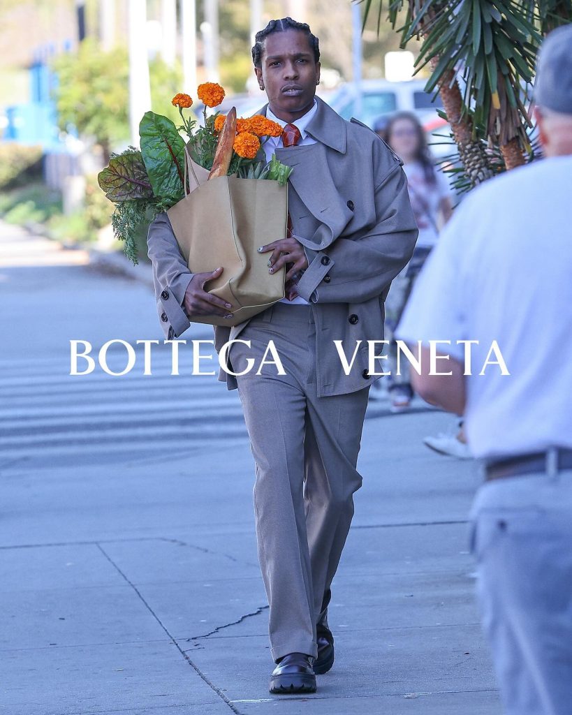 BOTTEGA VENETA Launches Early Spring 2024 Campaign Featuring A$AP Rocky and Kendall Jenner BOTTEGA VENETA Launches Early Spring 2024 Campaign Featuring A$AP Rocky and Kendall Jenner Vanity Teen 虚荣青年 Lifestyle & new faces magazine