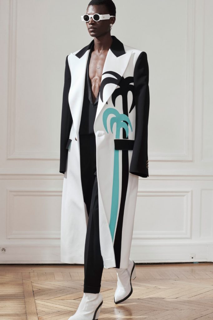 Balmain's Pre-Fall 2024 Collection Honors Its Legacy Under Olivier Rousteing's Direction Vanity Teen 虚荣青年 Lifestyle & new faces magazine Balmain's Pre-Fall 2024 Collection Honors Its Legacy Under Olivier Rousteing's Direction Balmain's Pre-Fall 2024 Collection Honors Its Legacy Under Olivier Rousteing's Direction Vanity Teen 虚荣青年 Lifestyle & new faces magazine