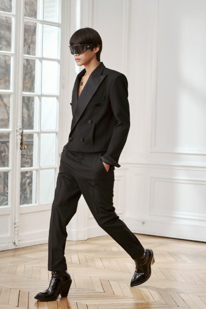 Balmain's Pre-Fall 2024 Collection Honors Its Legacy Under Olivier Rousteing's Direction Vanity Teen 虚荣青年 Lifestyle & new faces magazine Balmain's Pre-Fall 2024 Collection Honors Its Legacy Under Olivier Rousteing's Direction Balmain's Pre-Fall 2024 Collection Honors Its Legacy Under Olivier Rousteing's Direction Vanity Teen 虚荣青年 Lifestyle & new faces magazine