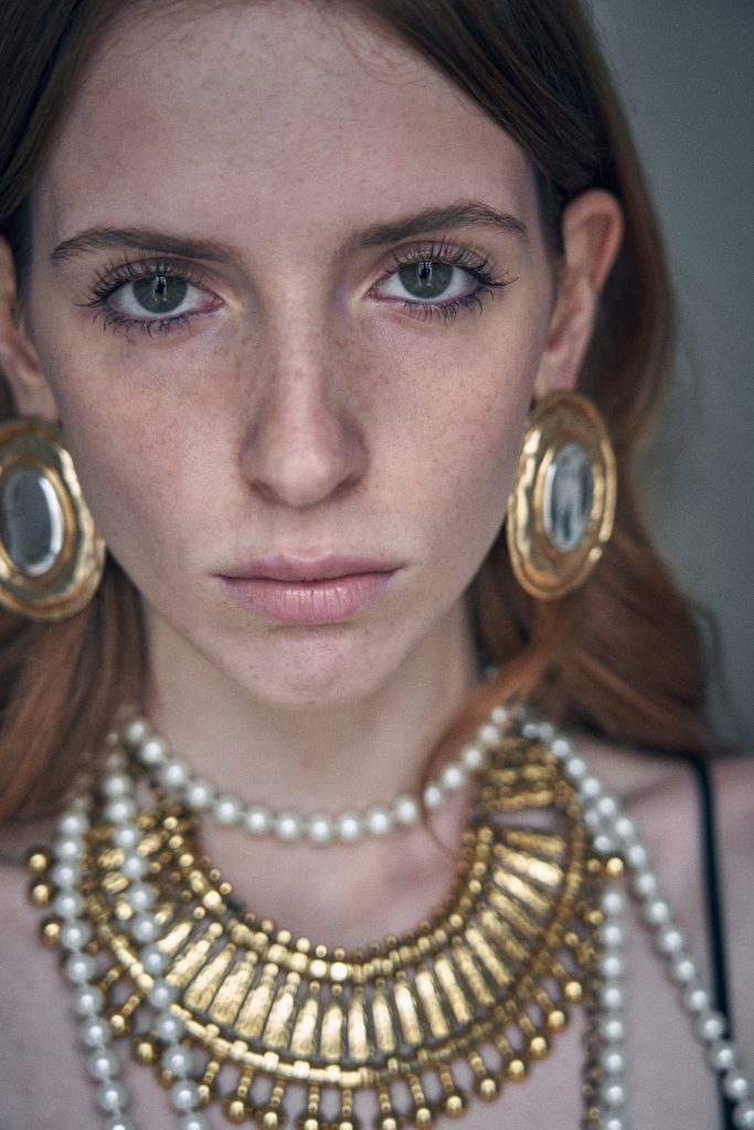 "A Day in the Life of Léna": Herve Mouyal's Lens Captures Authenticity in Paris Vanity Teen 虚荣青年 Lifestyle & new faces magazine "A Day in the Life of Léna": Herve Mouyal's Lens Captures Authenticity in Paris "A Day in the Life of Léna": Herve Mouyal's Lens Captures Authenticity in Paris Vanity Teen 虚荣青年 Lifestyle & new faces magazine