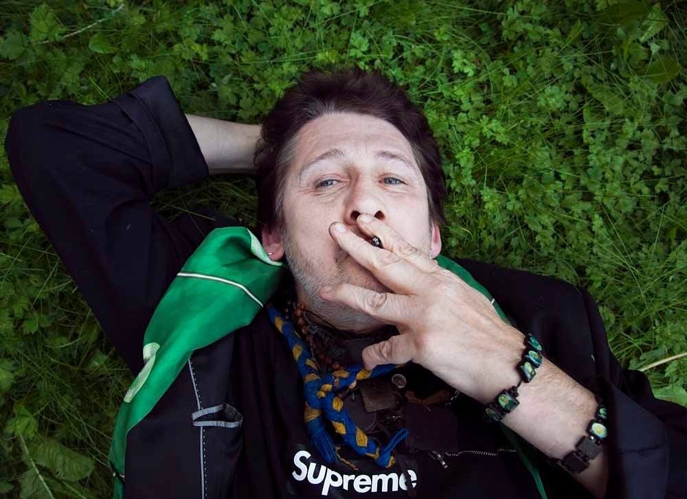 supreme 13aw Shane MacGowan 非売品 ポスター s-l400.jpg