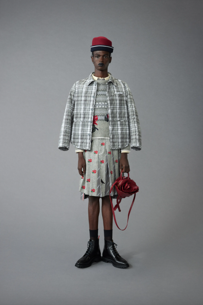 Thom Browne Introduces Men's Early Fall 2024 Collection with Classic Architecture and Edgar Allan Poe Inspirations Vanity Teen 虚荣青年 Lifestyle & new faces magazine Thom Browne Introduces Men's Early Fall 2024 Collection with Classic Architecture and Edgar Allan Poe Inspirations Thom Browne Introduces Men's Early Fall 2024 Collection with Classic Architecture and Edgar Allan Poe Inspirations Vanity Teen 虚荣青年 Lifestyle & new faces magazine