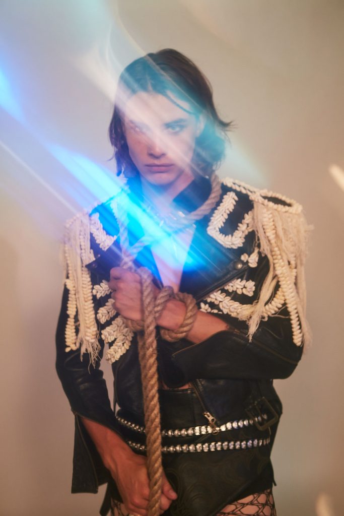 Whispers of the Sea Whispers of the Sea Vanity Teen 虚荣青年 Lifestyle & new faces magazine