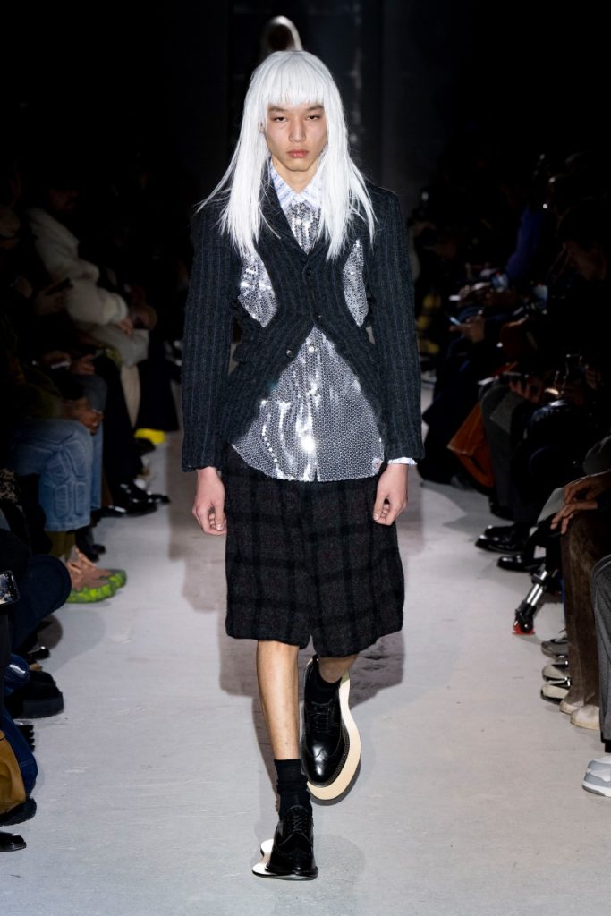 COMME des GARÇONS HOMME PLUS Fall/Winter 2024 Show COMME des GARÇONS HOMME PLUS Fall/Winter 2024 Show Vanity Teen 虚荣青年 Lifestyle & new faces magazine
