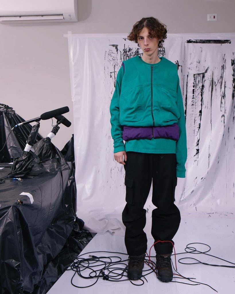 GR10K Unveils Its 2024 Fall/Winter Collection GR10K Unveils Its 2024 Fall/Winter Collection Vanity Teen 虚荣青年 Lifestyle & new faces magazine