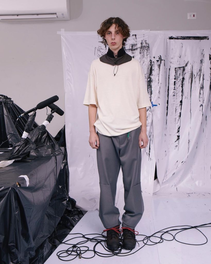 GR10K Unveils Its 2024 Fall/Winter Collection GR10K Unveils Its 2024 Fall/Winter Collection Vanity Teen 虚荣青年 Lifestyle & new faces magazine