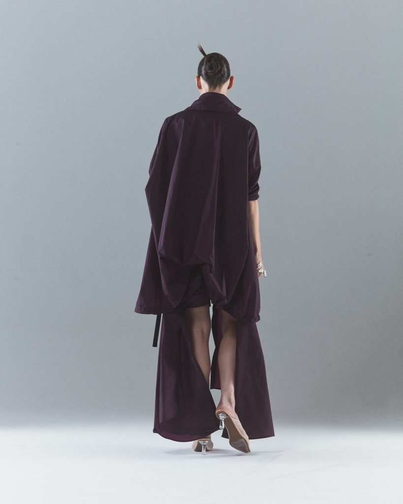 Johanna Parv and her Tess McGill(s) 3.0 Johanna Parv and her Tess McGill(s) 3.0 Vanity Teen 虚荣青年 Lifestyle & new faces magazine