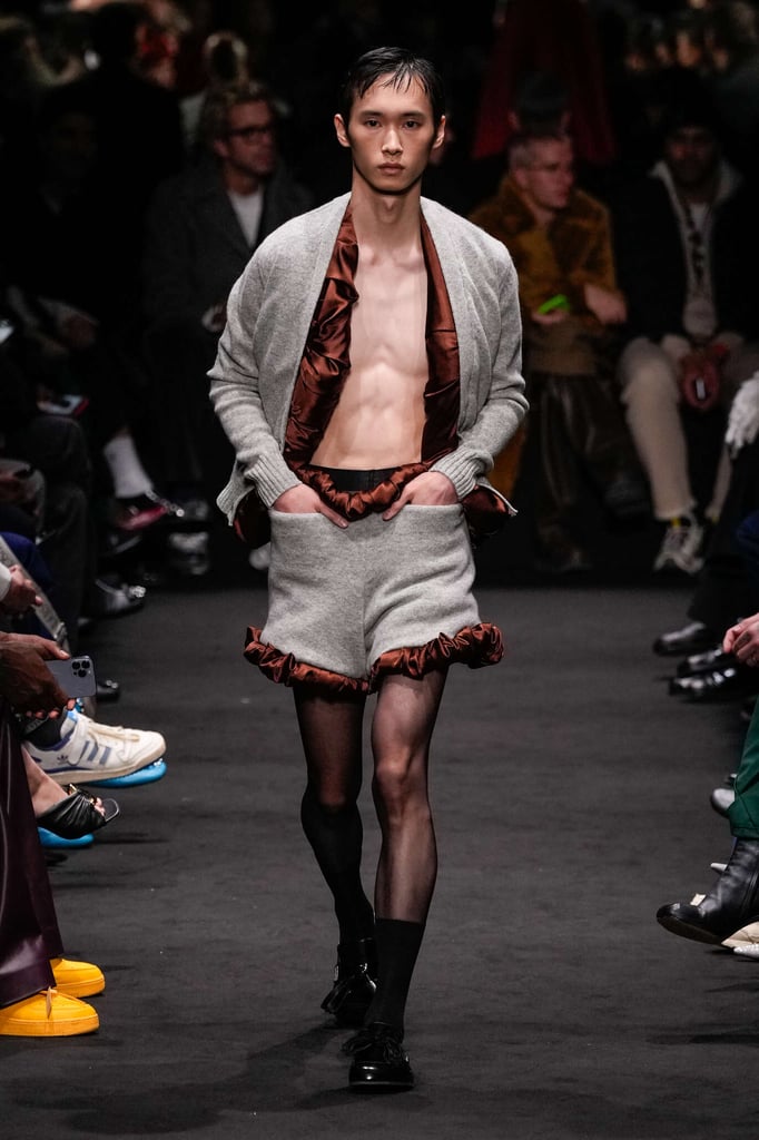 JW Anderson's Bold and Sensual Fall/Winter 2024 Collection Unveiled JW Anderson's Bold and Sensual Fall/Winter 2024 Collection Unveiled Vanity Teen 虚荣青年 Lifestyle & new faces magazine