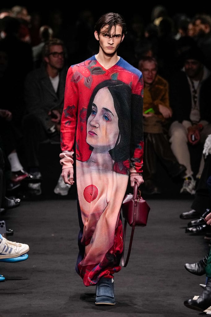 JW Anderson's Bold and Sensual Fall/Winter 2024 Collection Unveiled JW Anderson's Bold and Sensual Fall/Winter 2024 Collection Unveiled Vanity Teen 虚荣青年 Lifestyle & new faces magazine