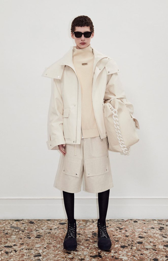 OAMC Unveils Spring/Summer 2024 Collection: "On A Massive Canvas" OAMC Unveils Spring/Summer 2024 Collection: "On A Massive Canvas" Vanity Teen 虚荣青年 Lifestyle & new faces magazine