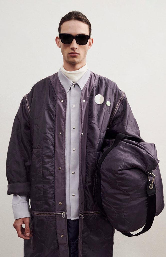 OAMC Unveils Spring/Summer 2024 Collection: "On A Massive Canvas" OAMC Unveils Spring/Summer 2024 Collection: "On A Massive Canvas" Vanity Teen 虚荣青年 Lifestyle & new faces magazine