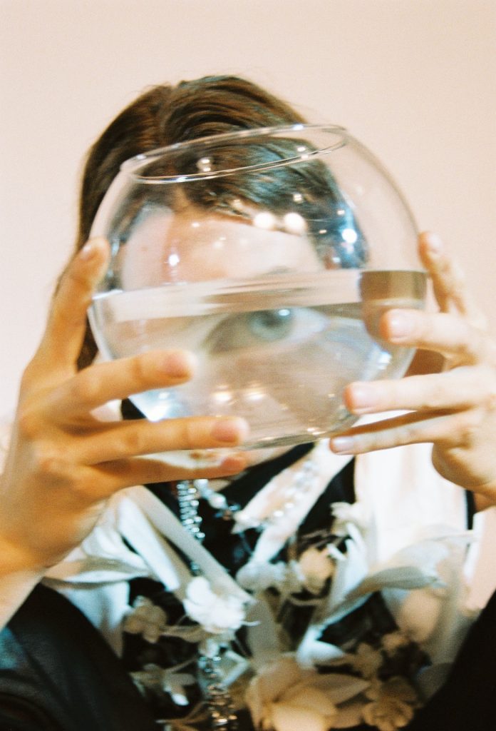 Whispers of the Sea Whispers of the Sea Vanity Teen 虚荣青年 Lifestyle & new faces magazine