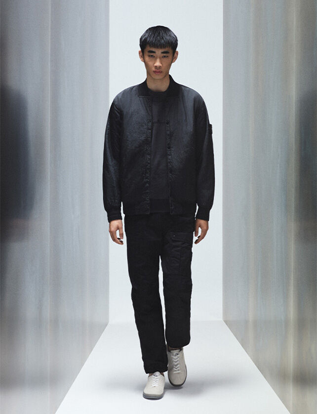 Stone Island Launches Exclusive 'YEAR OF THE DRAGON' Capsule Collection Stone Island Launches Exclusive 'YEAR OF THE DRAGON' Capsule Collection Vanity Teen 虚荣青年 Lifestyle & new faces magazine