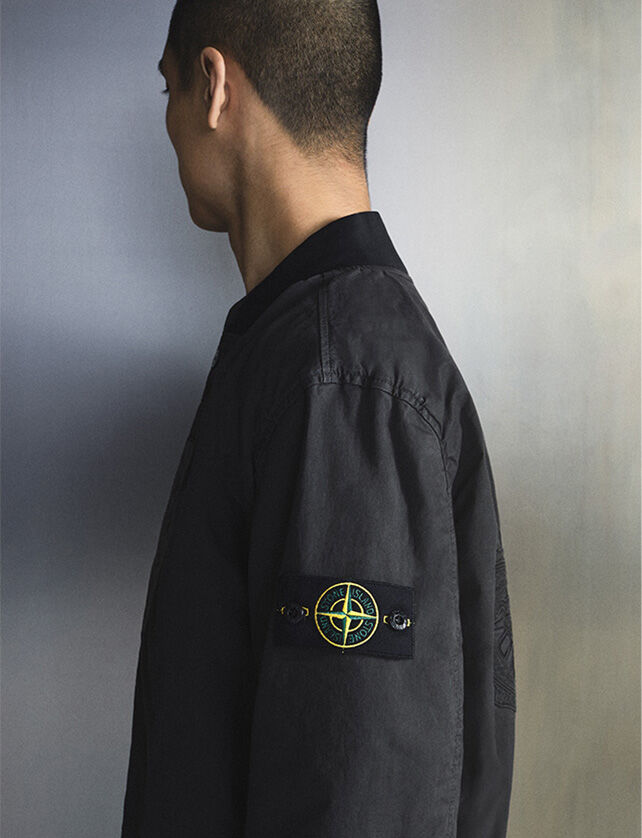 Stone Island Launches Exclusive 'YEAR OF THE DRAGON' Capsule Collection Stone Island Launches Exclusive 'YEAR OF THE DRAGON' Capsule Collection Vanity Teen 虚荣青年 Lifestyle & new faces magazine