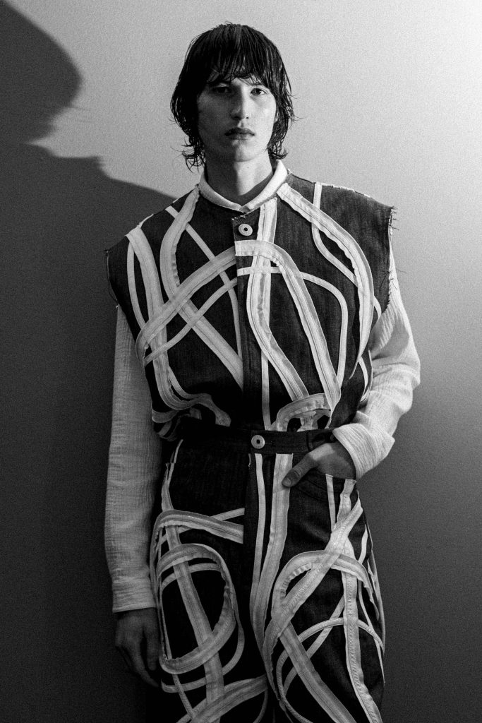 Pronounce's "Zhuangzi’s Butterfly" Collection: A Fusion of Dreams and Reality for Fall/Winter 2024 BACKSTAGE Pronounce's "Zhuangzi’s Butterfly" Collection: A Fusion of Dreams and Reality for Fall/Winter 2024 BACKSTAGE Vanity Teen 虚荣青年 Lifestyle & new faces magazine