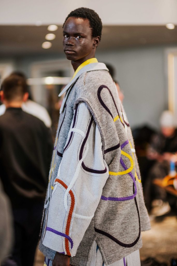 Pronounce's "Zhuangzi’s Butterfly" Collection: A Fusion of Dreams and Reality for Fall/Winter 2024 BACKSTAGE Pronounce's "Zhuangzi’s Butterfly" Collection: A Fusion of Dreams and Reality for Fall/Winter 2024 BACKSTAGE Vanity Teen 虚荣青年 Lifestyle & new faces magazine