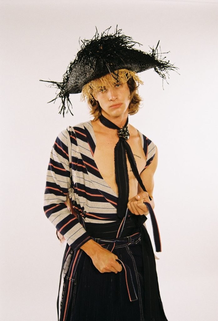 Whispers of the Sea Whispers of the Sea Vanity Teen 虚荣青年 Lifestyle & new faces magazine