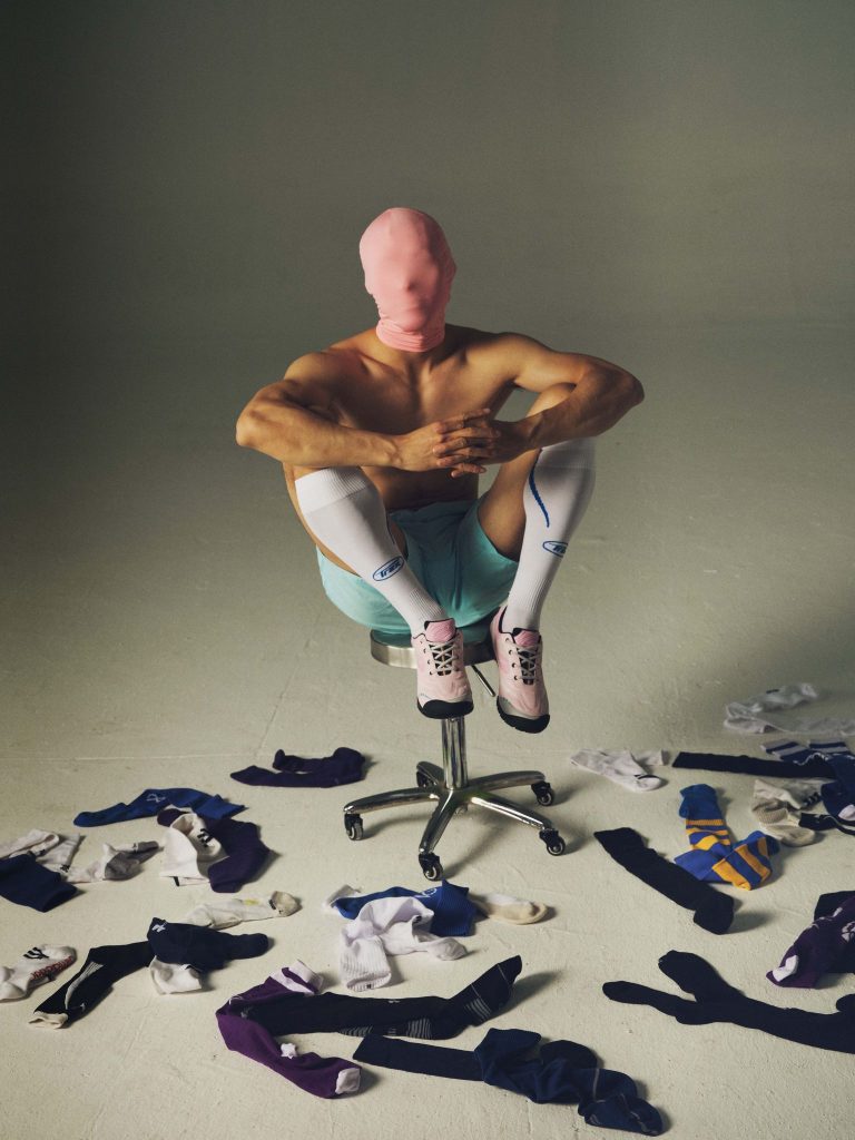 "untitlab® FW24 A Fashion Rebellion Inspired by J.G. Ballard's Crash "untitlab® FW24 A Fashion Rebellion Inspired by J.G. Ballard's Crash Vanity Teen 虚荣青年