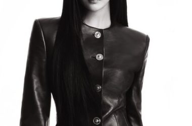 Aespa's Ningning Named Latest Global Ambassador for Versace in Official Announcement Aespa's Ningning Named Latest Global Ambassador for Versace in Official Announcement Vanity Teen 虚荣青年 Lifestyle & new faces magazine