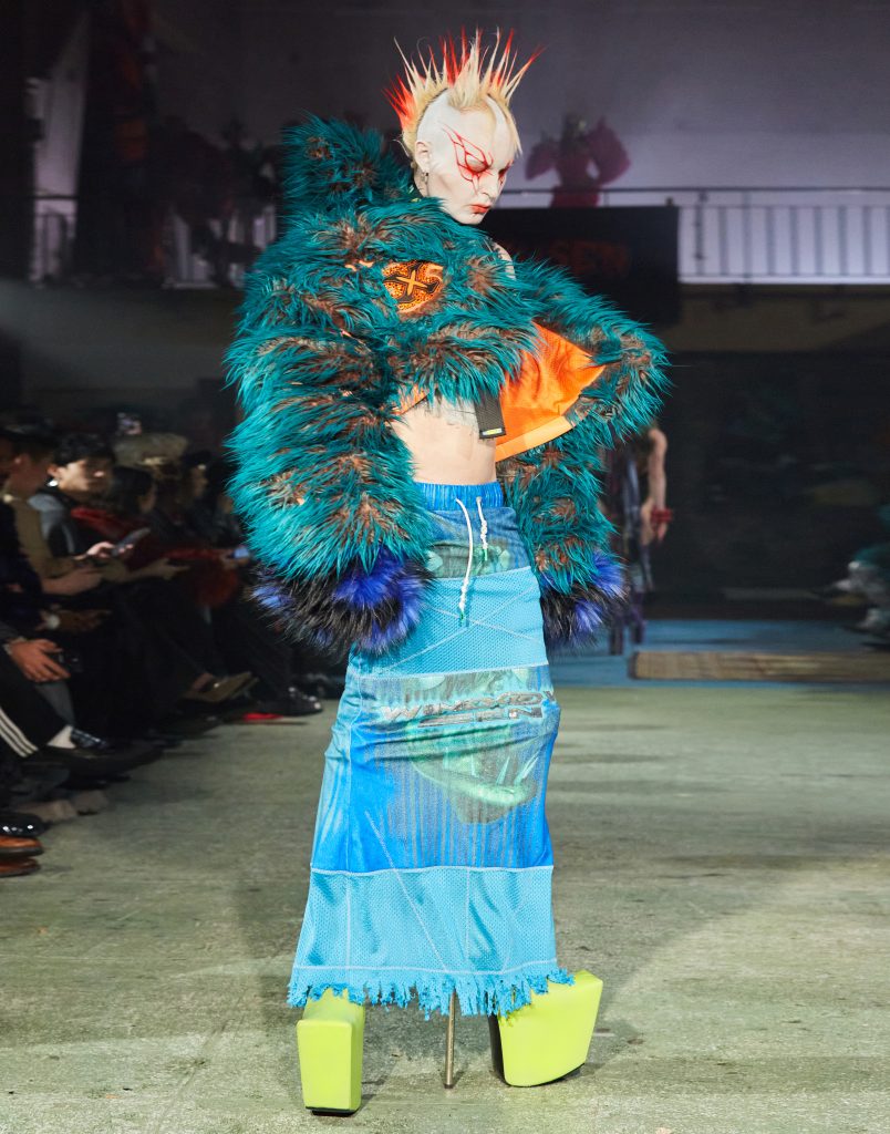 Pushing boundaries and challenging conventions - WINDOWSEN ‘secret weapon  Pushing boundaries and challenging conventions - WINDOWSEN ‘secret weapon  Vanity Teen 虚荣青年 Lifestyle & new faces magazine