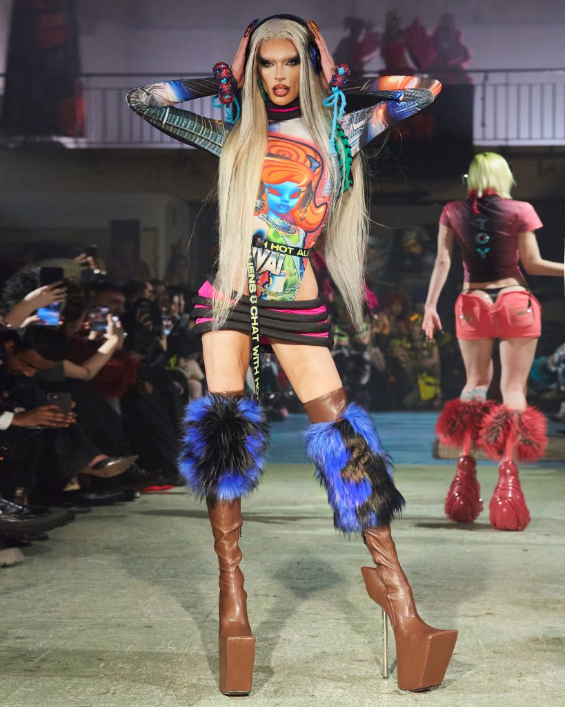 Pushing boundaries and challenging conventions - WINDOWSEN ‘secret weapon  Pushing boundaries and challenging conventions - WINDOWSEN ‘secret weapon  Vanity Teen 虚荣青年 Lifestyle & new faces magazine