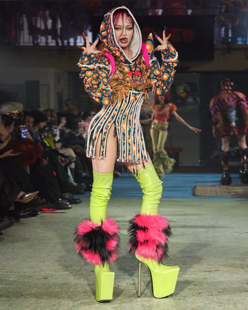 Pushing boundaries and challenging conventions - WINDOWSEN ‘secret weapon  Pushing boundaries and challenging conventions - WINDOWSEN ‘secret weapon  Vanity Teen 虚荣青年 Lifestyle & new faces magazine