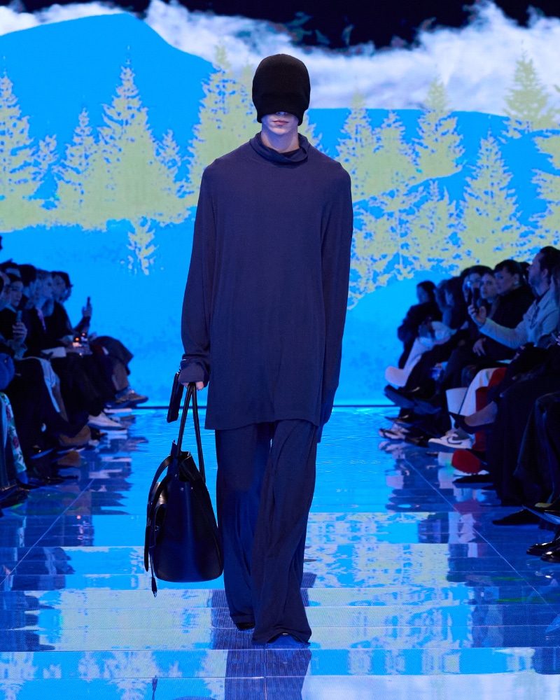 Balenciaga's Winter 2024 Collection Balenciaga's Winter 2024 Collection Vanity Teen 虚荣青年 Lifestyle & new faces magazine