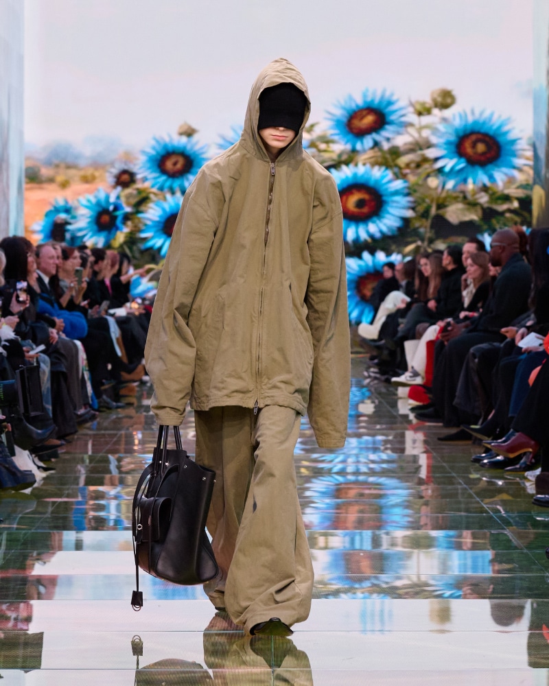 Balenciaga's Winter 2024 Collection Balenciaga's Winter 2024 Collection Vanity Teen 虚荣青年 Lifestyle & new faces magazine