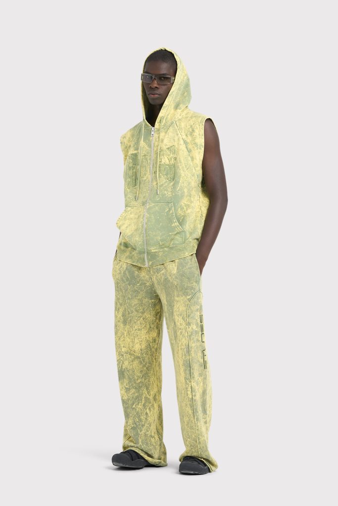 Études Unveils CRÉPUSCULE: Spring-Summer 2024 Collection Inspired by Parisian Rooftops Études Unveils CRÉPUSCULE: Spring-Summer 2024 Collection Inspired by Parisian Rooftops Vanity Teen 虚荣青年 Lifestyle & new faces magazine