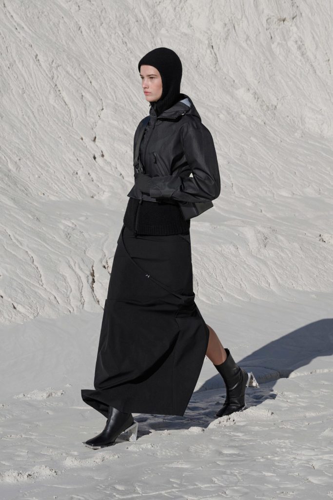 HELIOT EMIL Debuts 2024 Fall/Winter Collection HELIOT EMIL Debuts 2024 Fall/Winter Collection Vanity Teen 虚荣青年 Lifestyle & new faces magazine