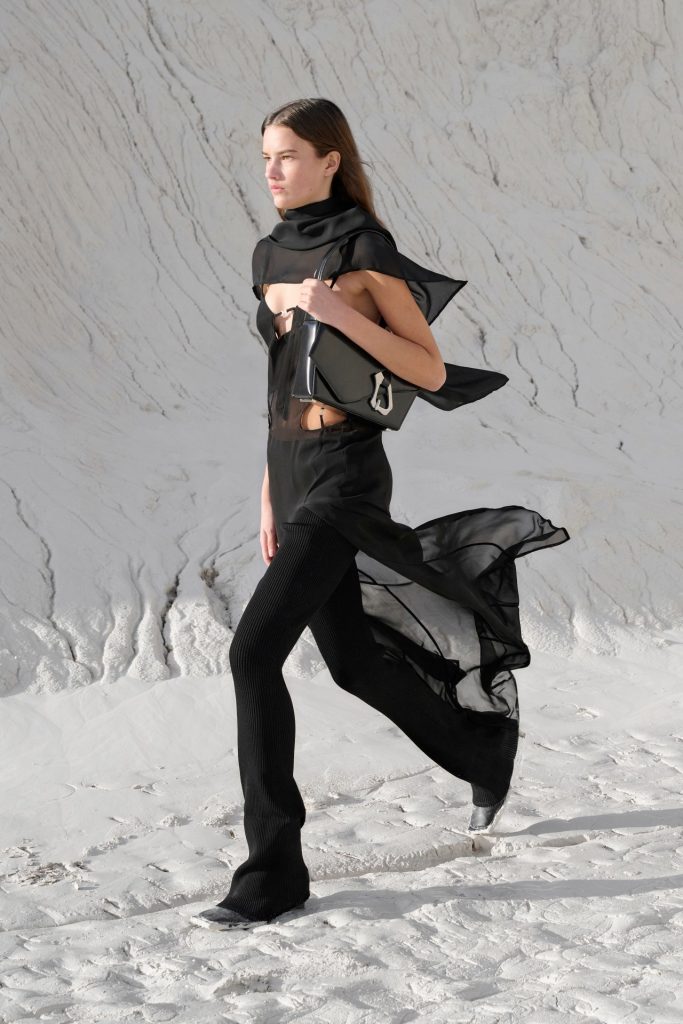 HELIOT EMIL Debuts 2024 Fall/Winter Collection HELIOT EMIL Debuts 2024 Fall/Winter Collection Vanity Teen 虚荣青年 Lifestyle & new faces magazine