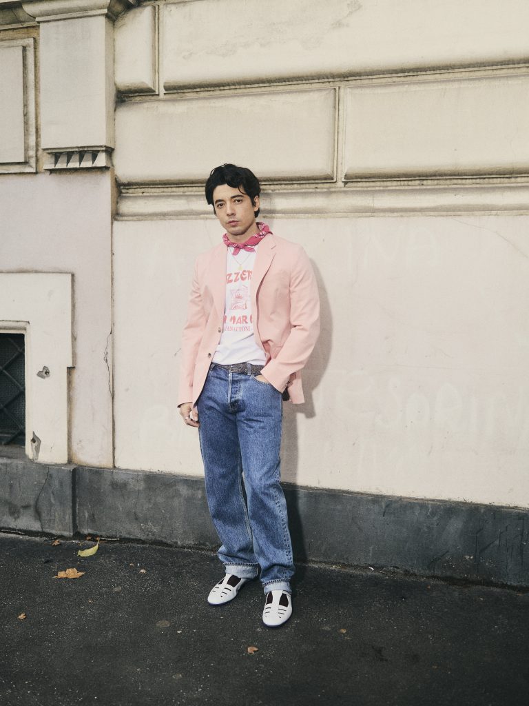 The magnificent pursuit of pure art - A chat with Guglielmo Poggi The magnificent pursuit of pure art - A chat with Guglielmo Poggi Vanity Teen 虚荣青年 Lifestyle & new faces magazine