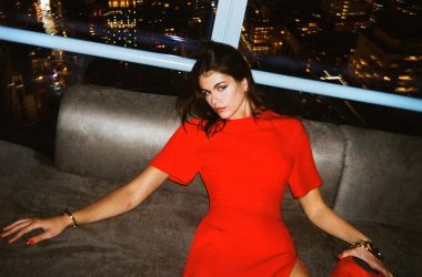 Valentino Unveils Spring-Summer 2024 Campaign Valentino Unveils Spring-Summer 2024 Campaign Vanity Teen 虚荣青年 Lifestyle & new faces magazine