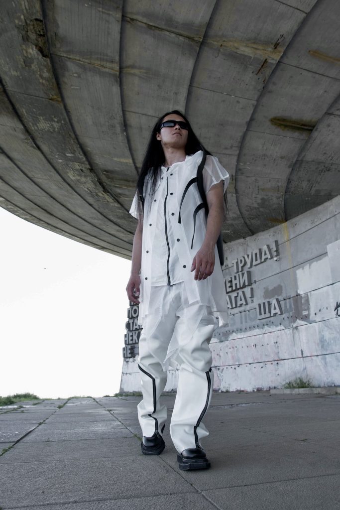 WELCOME to the realm of avant-garde fashion designed by LUNAR Vanity Teen 虚荣青年 Lifestyle & new faces magazine WELCOME to the realm of avant-garde fashion designed by LUNAR WELCOME to the realm of avant-garde fashion designed by LUNAR Vanity Teen 虚荣青年 Lifestyle & new faces magazine