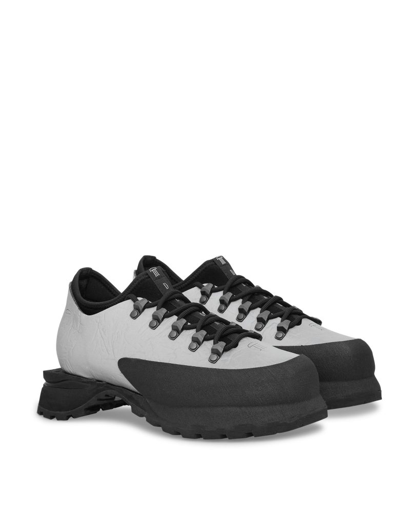 Rebirth Through Innovation: Alberto Deon's Bold Vision for Demon Rebirth Through Innovation: Alberto Deon's Bold Vision for Demon Vanity Teen 虚荣青年 Lifestyle & new faces magazine