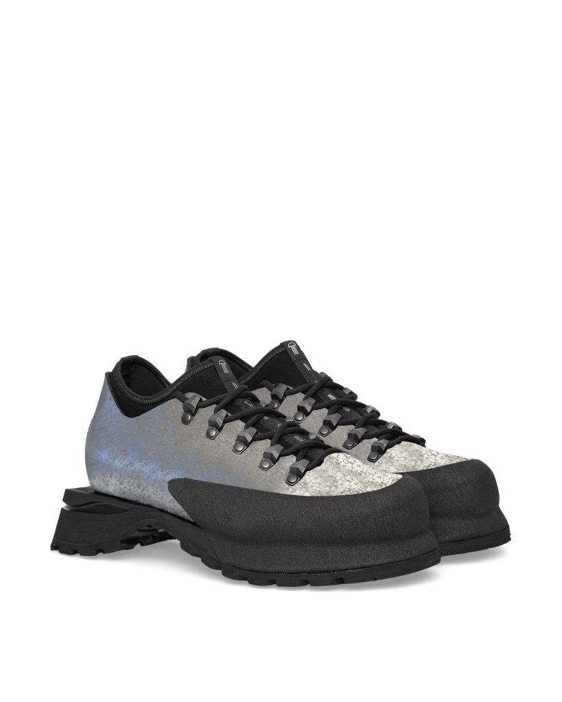 Rebirth Through Innovation: Alberto Deon's Bold Vision for Demon Rebirth Through Innovation: Alberto Deon's Bold Vision for Demon Vanity Teen 虚荣青年 Lifestyle & new faces magazine