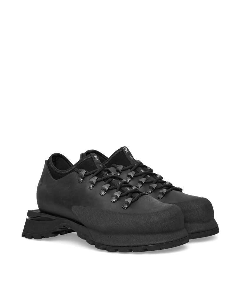 Rebirth Through Innovation: Alberto Deon's Bold Vision for Demon Rebirth Through Innovation: Alberto Deon's Bold Vision for Demon Vanity Teen 虚荣青年 Lifestyle & new faces magazine