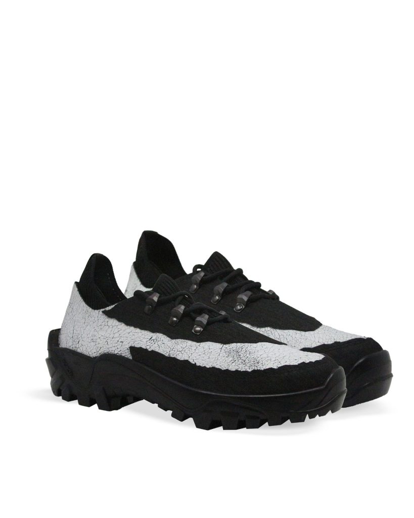 Rebirth Through Innovation: Alberto Deon's Bold Vision for Demon Rebirth Through Innovation: Alberto Deon's Bold Vision for Demon Vanity Teen 虚荣青年 Lifestyle & new faces magazine