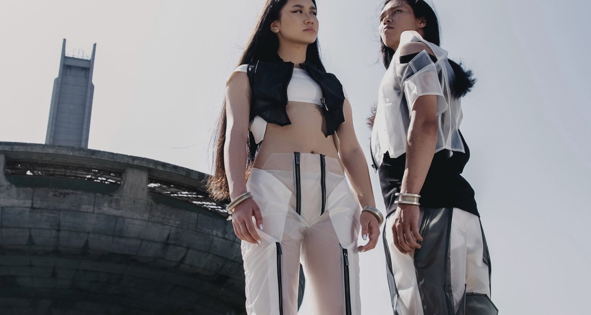 WELCOME to the realm of avant-garde fashion designed by LUNAR Vanity Teen 虚荣青年 Lifestyle & new faces magazine WELCOME to the realm of avant-garde fashion designed by LUNAR WELCOME to the realm of avant-garde fashion designed by LUNAR Vanity Teen 虚荣青年 Lifestyle & new faces magazine