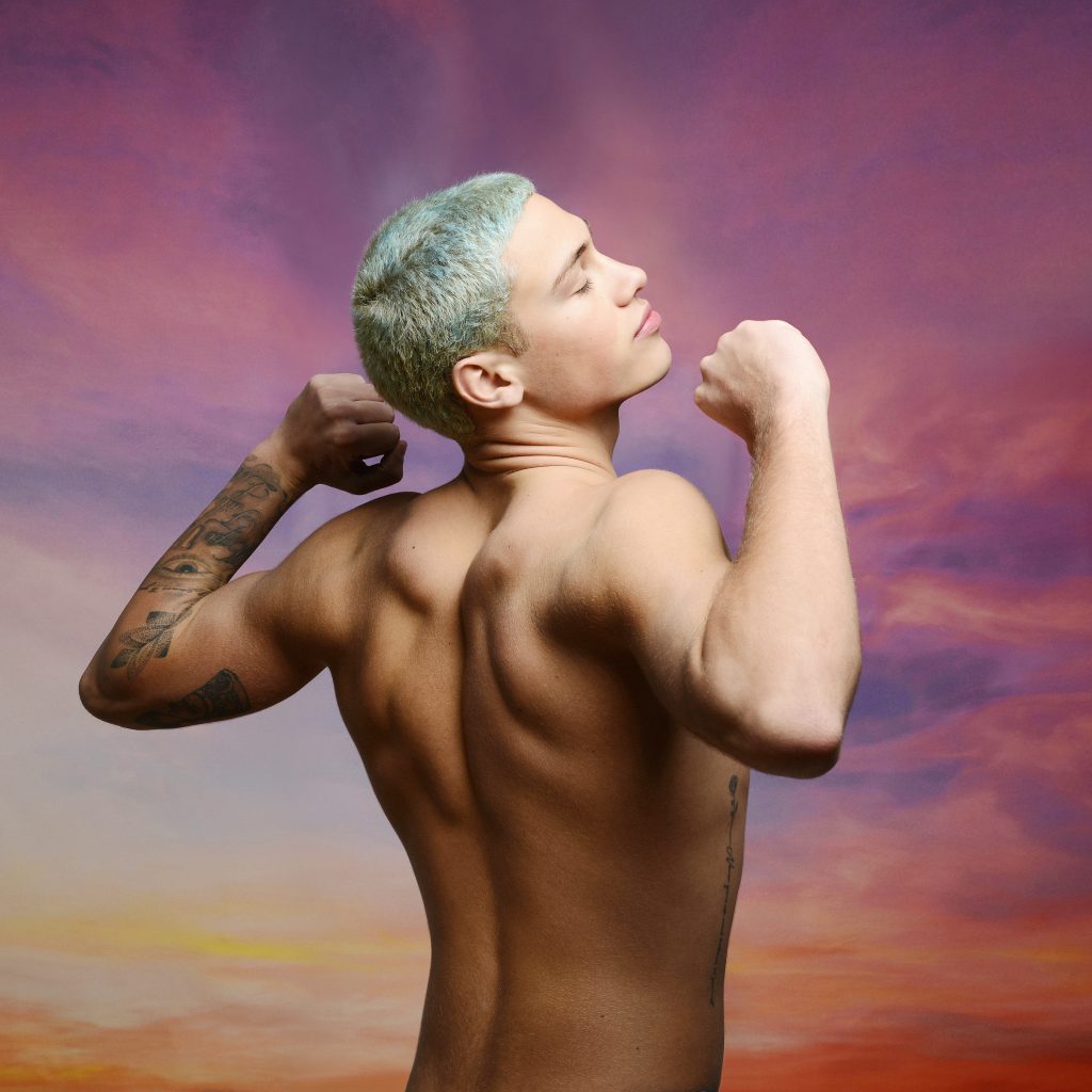 Discovering Matteo: A Fresh Face in Vintage Frames by Matthieu Dortomb Discovering Matteo: A Fresh Face in Vintage Frames by Matthieu Dortomb Vanity Teen 虚荣青年 Lifestyle & new faces magazine