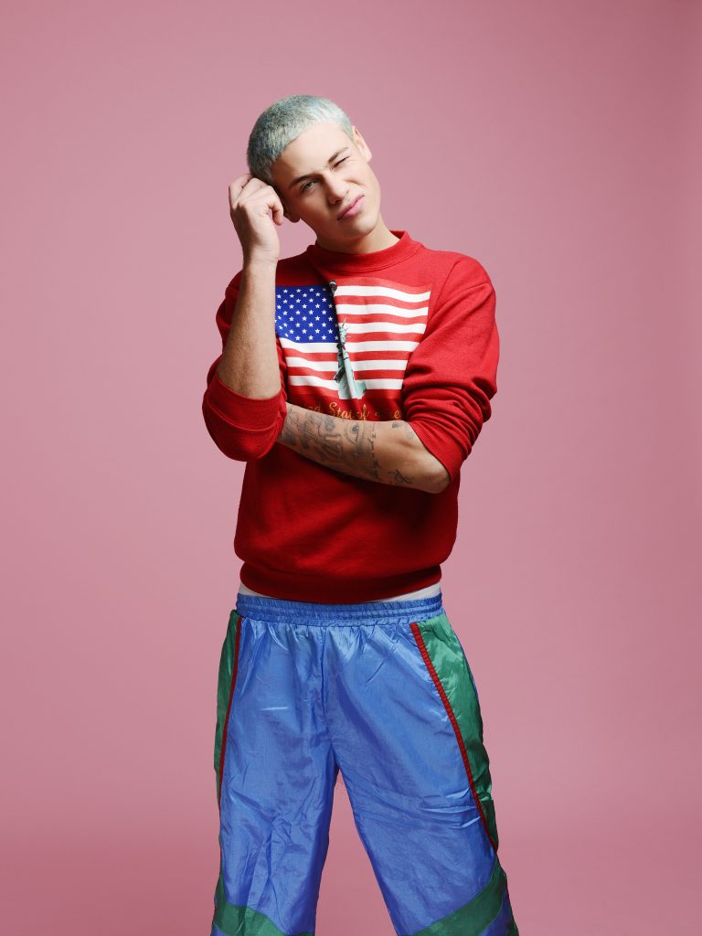 Discovering Matteo: A Fresh Face in Vintage Frames by Matthieu Dortomb Discovering Matteo: A Fresh Face in Vintage Frames by Matthieu Dortomb Vanity Teen 虚荣青年 Lifestyle & new faces magazine