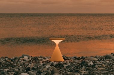 GRAU - A LIGHT TO EXPRESS HUMAN FEELINGS GRAU - A LIGHT TO EXPRESS HUMAN FEELINGS Vanity Teen 虚荣青年 Lifestyle & new faces magazine