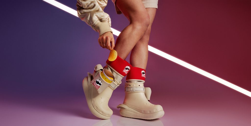 Pringles and Crocs Unveil a Stylish and Snacky Footwear Line Pringles and Crocs Unveil a Stylish and Snacky Footwear Line Vanity Teen 虚荣青年 Lifestyle & new faces magazine