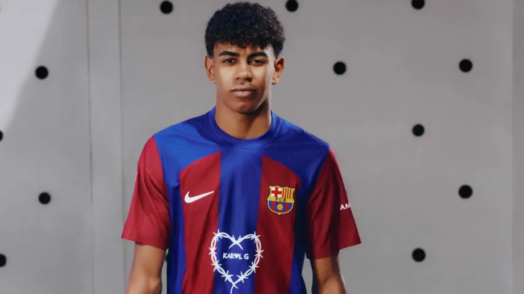 Spotify and FC Barcelona Team Up with KAROL G Spotify and FC Barcelona Team Up with KAROL G Vanity Teen 虚荣青年 Lifestyle & new faces magazine